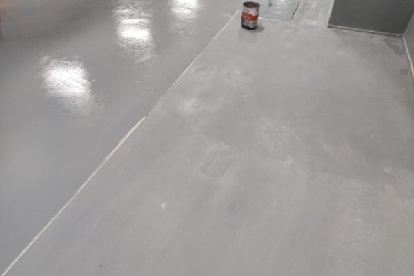 Construction d une unité industrielle dans la zone industrielle de KFG Oued Salah