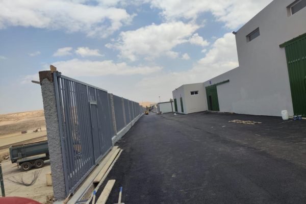 8e01732d-78e8-4202-92f0-90c512bc674a